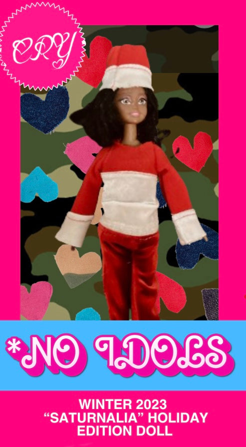 FREE WITH PROMO CODE *NO IDOLS EXCLUSIVE: SANTA CLAUS OUTFIT DOLL